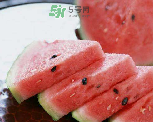 立秋為什么貼秋膘？立秋貼秋膘吃什么？