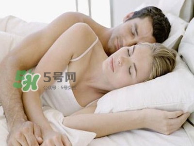 安全套越薄越好嗎？超薄避孕套會破嗎？