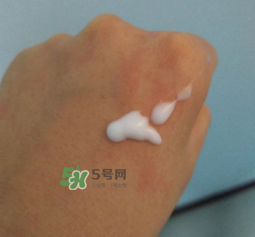 溫碧泉明星復合水精華怎么用？溫碧泉明星復合水精華用法