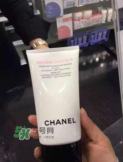 香奈兒山茶花洗面奶好用嗎？香奈兒山茶花洗面奶怎么樣？