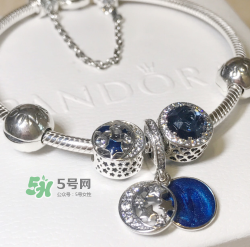 pandora復(fù)古夜空手鏈多少錢？潘多拉繁星夜空手鏈專柜價格