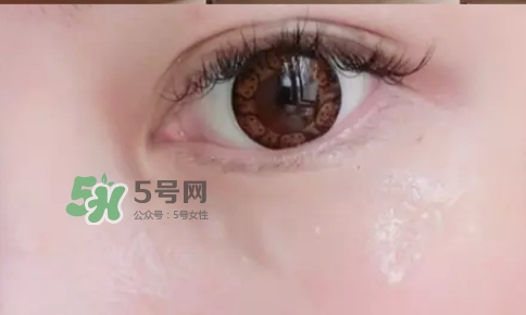 axxzia曉姿眼部精華怎么樣？曉姿眼部精華怎么用