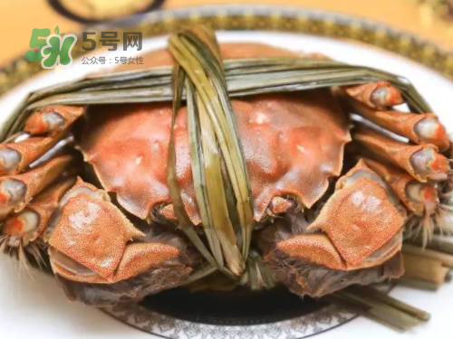 大閘蟹可以帶上飛機(jī)嗎？坐飛機(jī)可以帶大閘蟹嗎？