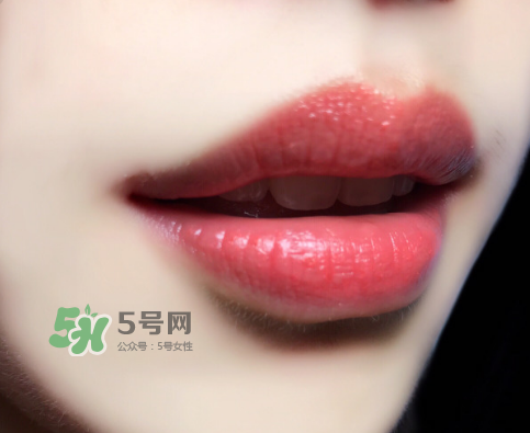 tf白管05是什么顏色？tom ford白管05適合黃皮嗎？