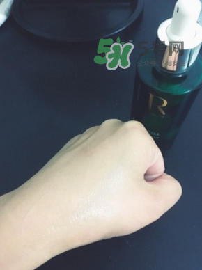 hr綠寶瓶精華好用嗎？hr綠寶瓶精華怎么樣？