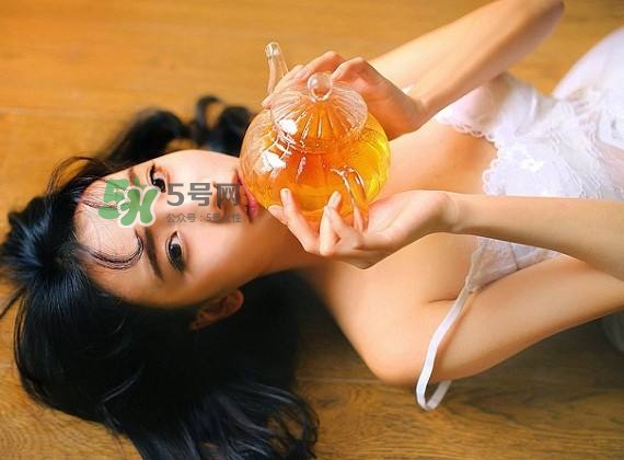 避孕藥怎么吃？避孕藥能調(diào)理月經(jīng)嗎？