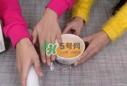 蒸雞蛋怎么做沒(méi)有蜂窩？蒸雞蛋怎么去腥味