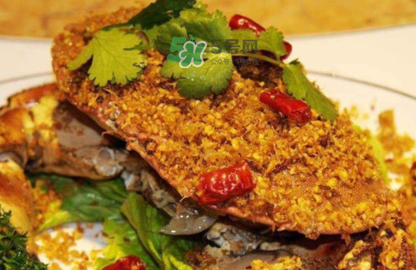 面包蟹和帝王蟹哪個好吃？面包蟹好吃還是帝王蟹好吃？