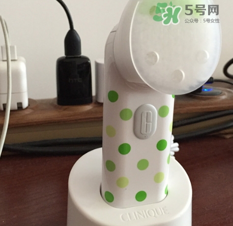 倩碧聲波潔面儀怎么充電？倩碧潔面儀充電燈不亮