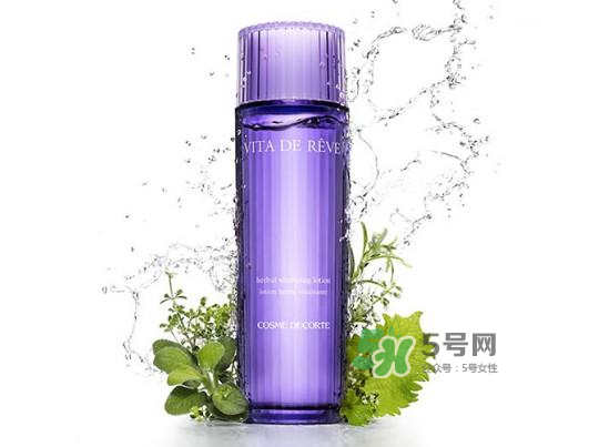 dermafirm德妃紫蘇水變色怎么回事？德妃紫蘇水什么顏色？