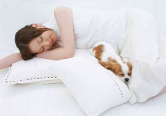 做夢(mèng)是睡眠好還是不好？做夢(mèng)是不是都是相反的