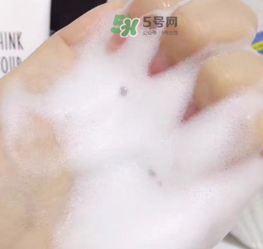 attenir艾天然潔面泡沫怎么樣？艾天然洗面奶好用嗎？