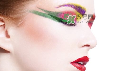 什么卸妝水好用又實惠？卸妝水怎么用？