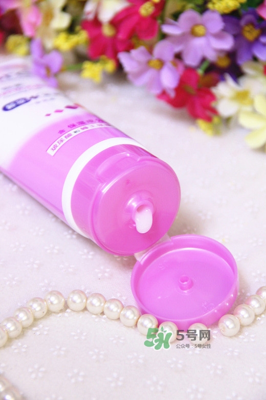 碧柔卸妝潔面乳好用嗎？碧柔卸妝潔面乳怎么用？