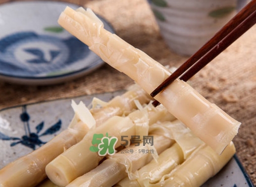 苦筍可以和排骨一起煮嗎？排骨能和苦筍一起吃嗎