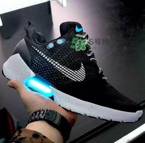 nike hyperadapt 1.0國內(nèi)什么時候發(fā)售？耐克自動系鞋帶鞋國內(nèi)發(fā)售時間