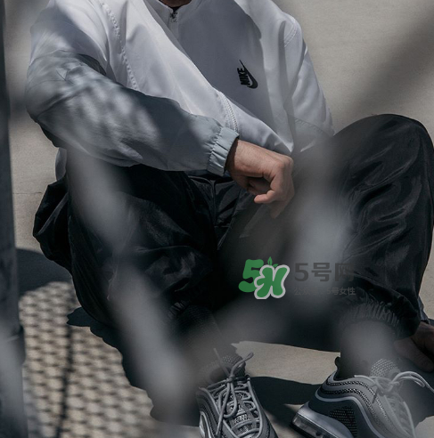 nikelab2017秋冬heritage復(fù)古運(yùn)動服怎么樣？
