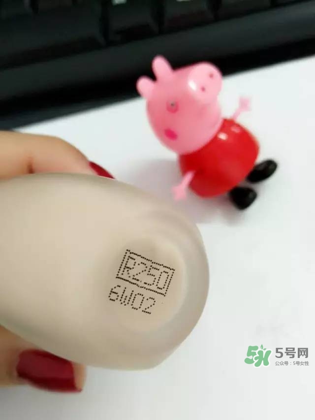 玫珂菲水粉霜怎么樣？玫珂菲全新雙用水粉霜好用嗎？