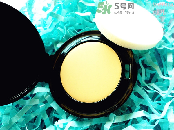 Bobbi Brown芭比波朗粉凝霜怎么樣？芭比波朗無(wú)感持妝粉凝霜好用嗎？