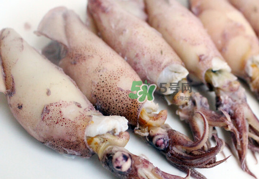 魷魚(yú)仔怎么清洗圖解？小魷魚(yú)怎么清洗？