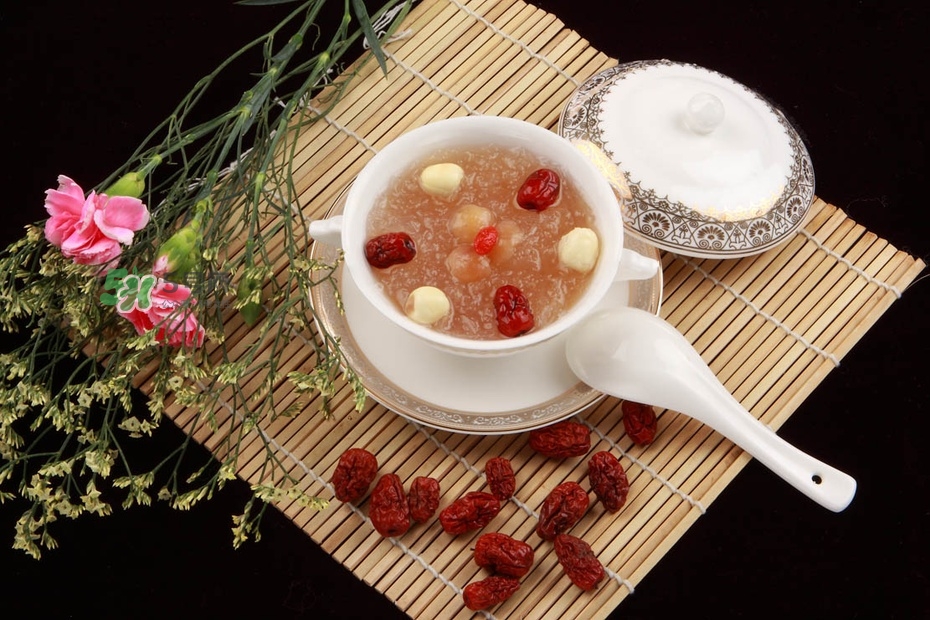 產(chǎn)后吃燕窩有什么好處？產(chǎn)后多久可以吃燕窩？