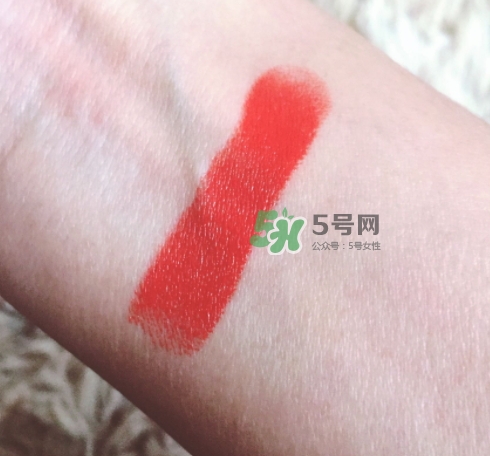 mac魅可立體凝彩唇膏怎么用？魅可立體凝彩唇膏真假辨別