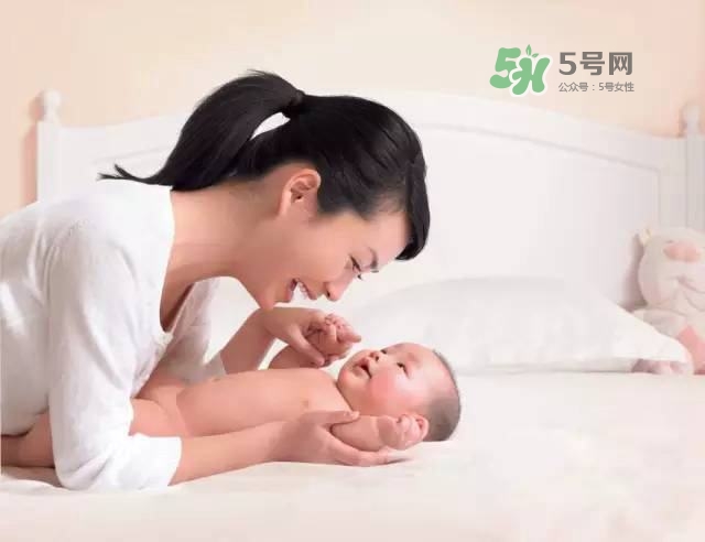 順產(chǎn)時(shí)怎么用力和呼吸？順產(chǎn)時(shí)怎么配合醫(yī)生？
