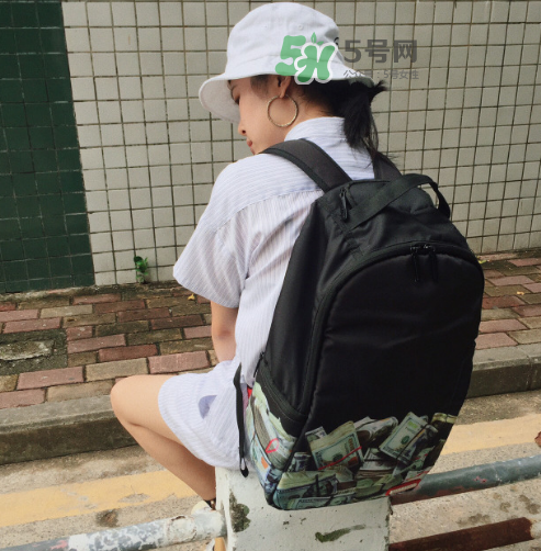 sprayground翅膀書包多少錢？sprayground雙肩包什么價位？