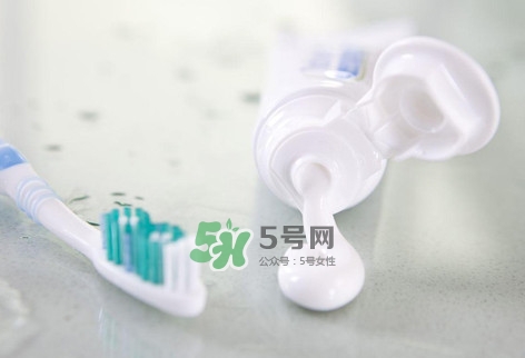 5元25元牙膏有什么區(qū)別？如何挑選合適的牙膏