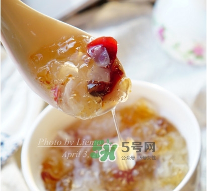 皂角米能和桂圓一起煮嗎？皂角米不能和什么一起吃
