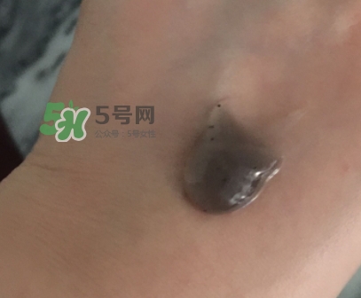 韓后茶蕊去角質(zhì)素怎么用？韓后茶蕊亮滑去角質(zhì)素用法