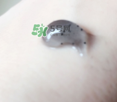 韓后茶蕊亮滑去角質(zhì)素怎么樣？韓后茶蕊亮滑去角質(zhì)素功效