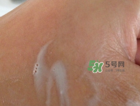 韓后茶蕊亮肌嫩白潔面乳怎么樣？韓后茶蕊洗面奶多少錢(qián)？