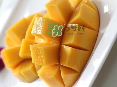 孕晚期能吃芒果嗎？孕晚期吃了很多芒果對(duì)胎兒好嗎？