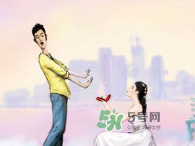 女生怎么撩男生？女生如何追到男神？