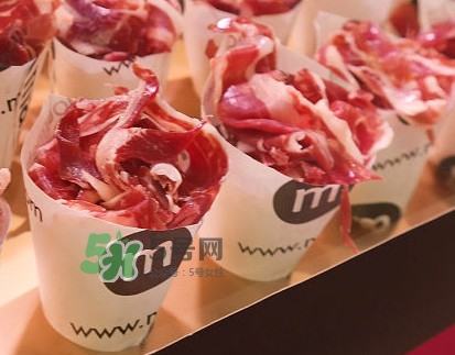 一次性紙杯能做蛋糕嗎？一次性紙杯可以放微波爐嗎？