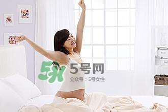 孕婦睡覺能伸懶腰嗎？孕婦睡覺伸懶腰對(duì)胎兒有什么影響？