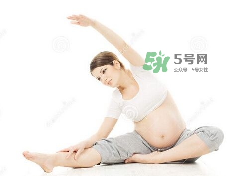 孕婦睡覺能伸懶腰嗎？孕婦睡覺伸懶腰對(duì)胎兒有什么影響？