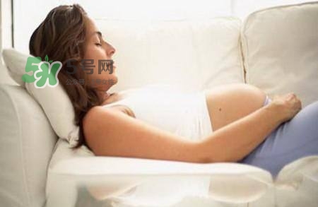 孕婦坐飛機(jī)安檢怎么過(guò)？孕婦坐飛機(jī)需要什么手續(xù)？