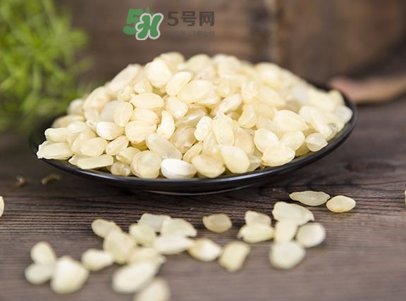 皂角米有沒有美容功效？吃皂角米美容靠不靠譜？