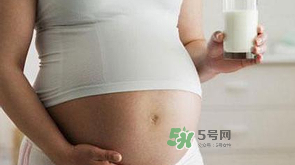 孕婦補(bǔ)鈣過(guò)量會(huì)有什么癥狀？孕婦補(bǔ)鈣過(guò)量有什么害處？