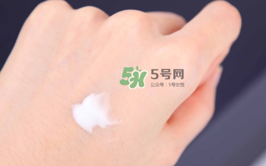 cpb光透白精華液多少錢？cpb光透白精華液價格