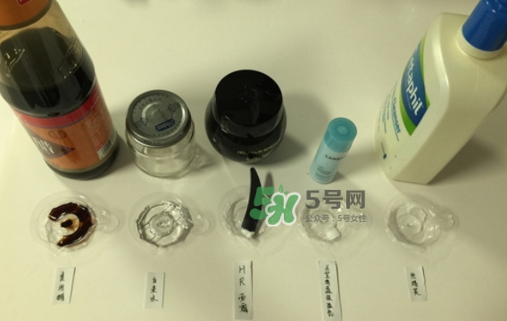 hr黑繃帶對痘痘有用嗎？赫蓮娜黑繃帶面霜使用心得