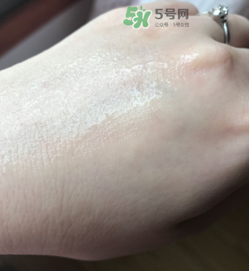 薇姿水光煥白精華水怎么樣？薇姿水光煥白精華水好用嗎？