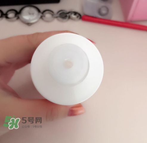 薇姿水光煥白精華水怎么樣？薇姿水光煥白精華水好用嗎？