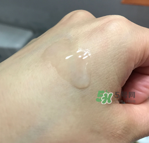 薇姿水光煥白精華水怎么樣？薇姿水光煥白精華水好用嗎？