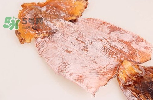 魷魚干能帶上飛機(jī)嗎？魷魚干可以放冰箱嗎