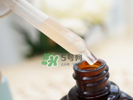 小棕瓶和紅腰子哪個好？小棕瓶和紅腰子對比