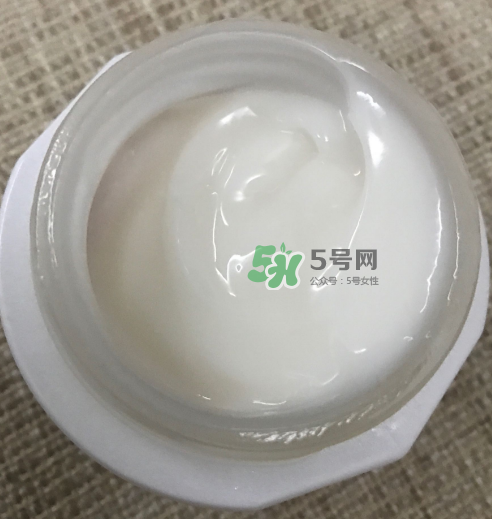 薇姿水光煥白乳霜怎么樣？薇姿水光煥白乳霜好用嗎？