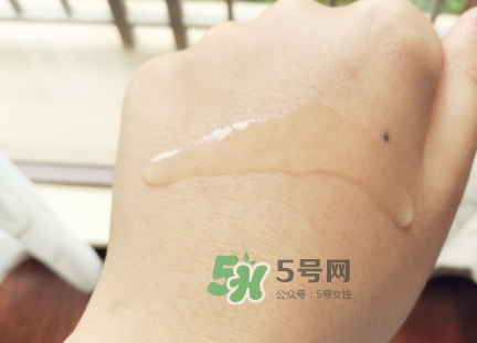 資生堂紅色蜜露搭配什么乳液？紅色蜜露搭配什么使用